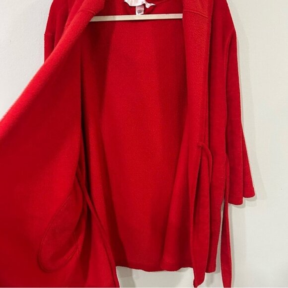 Victoria's Secret Bright Red Plush Cozy Short Hooded Robe Women’s Size Medium - Picture 5 of 7